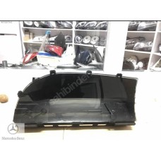 A2219004603 W221 S KM SAATİ MERCEDES BAŞKAN TİCARET
